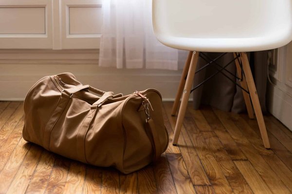 Comment choisir la taille et le poids de sa valise pour un séjour en gîte ?