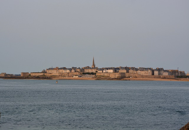 Séjour économique dans un camping près de Saint-Malo